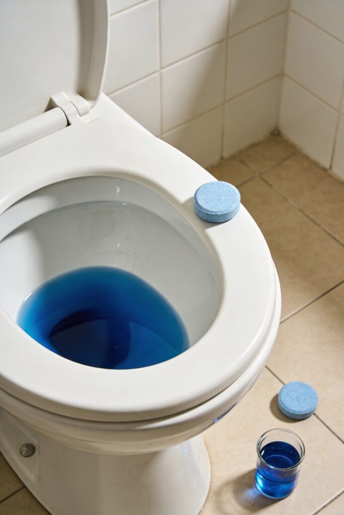 cleaning tablet dyes blue